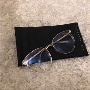 NWOT Quay Australia Cryptic Blue Light Glasses